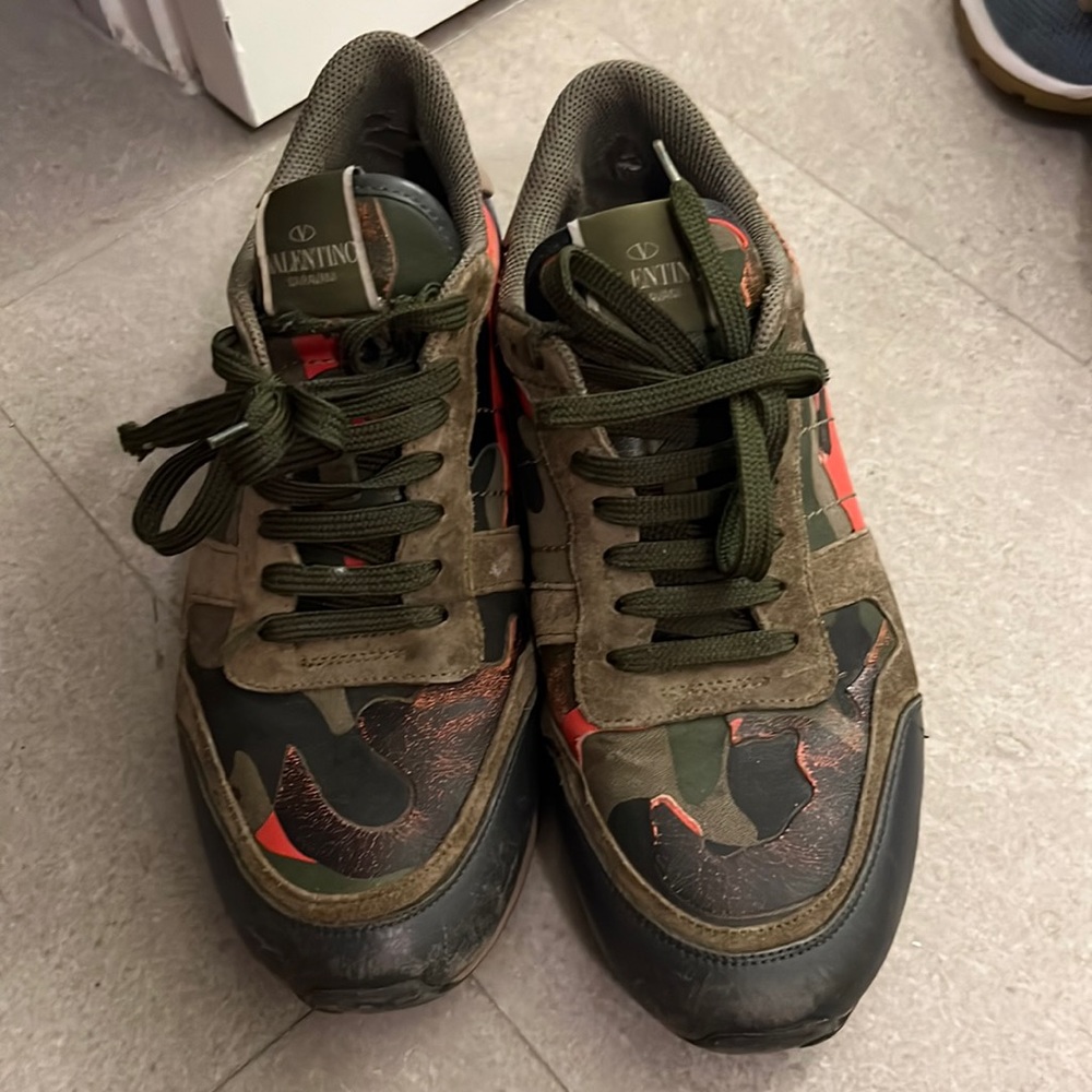 Valentino sneakers man